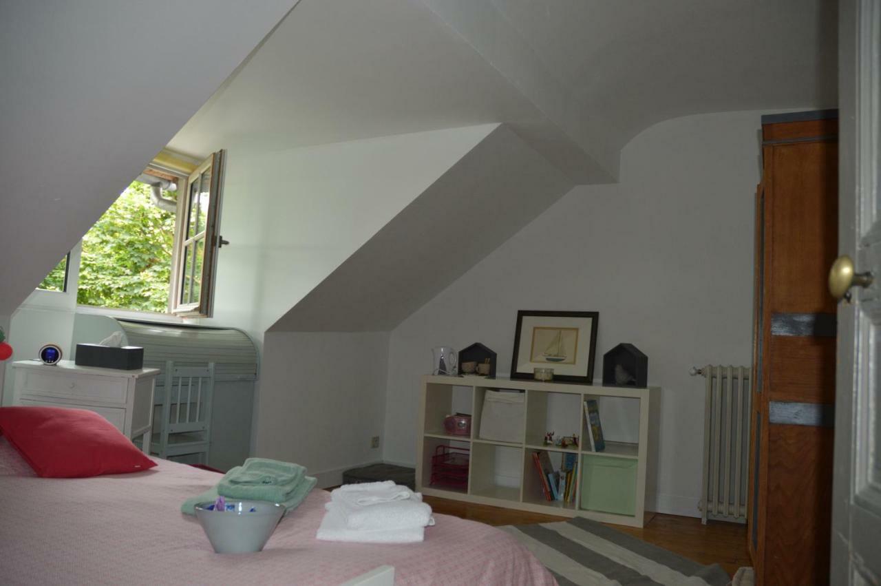 Chambre D'Hotes Les Ecuries Le Mans Exterior photo